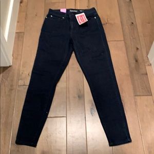 Signature by Levi Strauss jeans